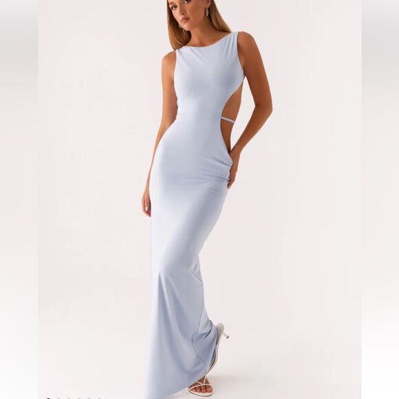 Peppermayo Exclusive - Sutton Maxi Dress - Blue Size 6 NWT in packaging - Picture 1 of 7